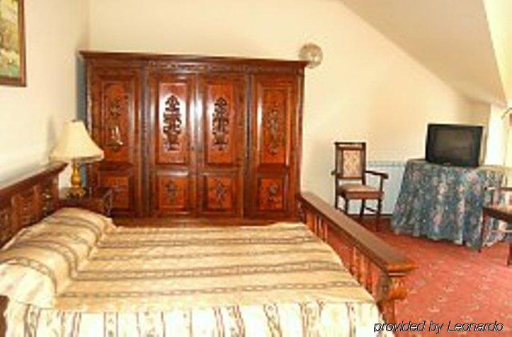 Elite Hotel Oradea Room photo